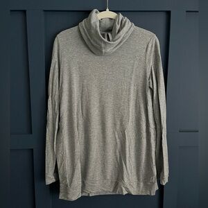 Seraphine maternity/nursing top